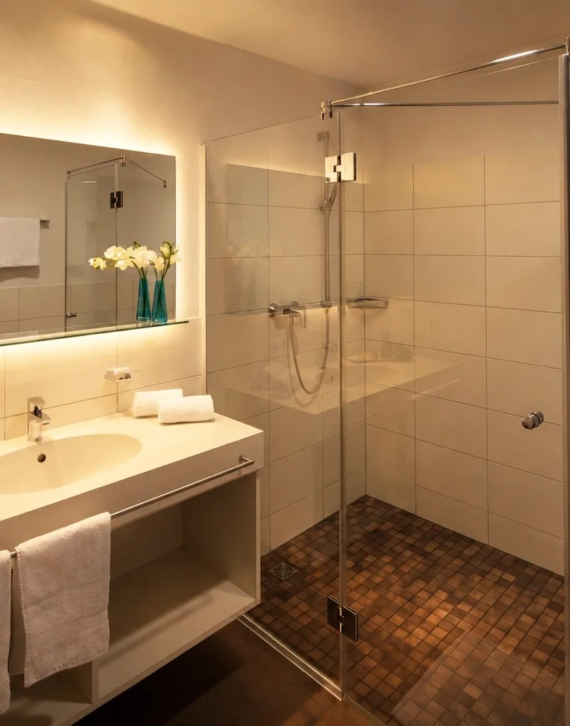 Modernes Bad im aircraft Hotel
